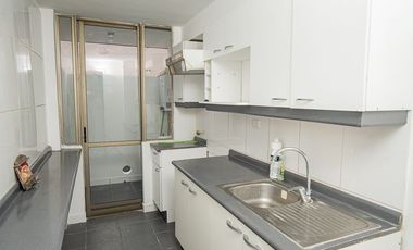 SE VENDE DEPTO EN EDIF. REINA MARGARITA