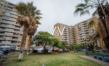 SE VENDE DEPTO EN EDIF. REINA MARGARITA