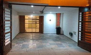 Bonita Casa cerca de Periferico en Coyula