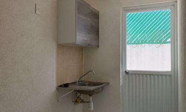 CASA EN RENTA EN MORELIA FRACC. PRIVADO JARDÍNES DE LA ALDEA (ETAPA 1)