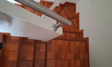 Vendo casa primer y segundo piso, con jardin en Matellini, 4 hab. 164 m2