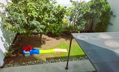 Vendo casa primer y segundo piso, con jardin en Matellini, 4 hab. 164 m2