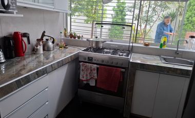 Vendo casa primer y segundo piso, con jardin en Matellini, 4 hab. 164 m2