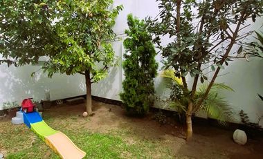 Vendo casa primer y segundo piso, con jardin en Matellini, 4 hab. 164 m2