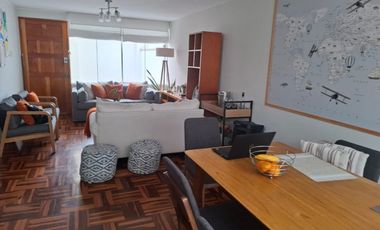 Vendo casa primer y segundo piso, con jardin en Matellini, 4 hab. 164 m2