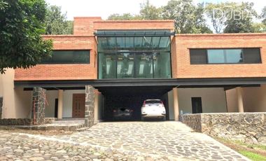 Naturaleza, privacidad y estilo en casa campestre en Coatepec!