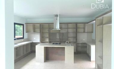 Naturaleza, privacidad y estilo en casa campestre en Coatepec!