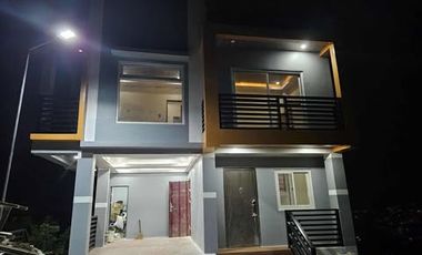 TITLED HOUSE & LOT FOR SALE🏡🏠 Stunning PANORAMIC VIEW🎑