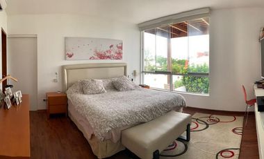 Venta de linda casa en condominio en La Encantada de Villa
