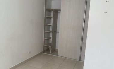 Apartamento de 2 alcobas más estudio
