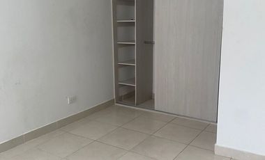 Apartamento de 2 alcobas más estudio