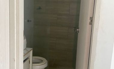 Apartamento de 2 alcobas más estudio