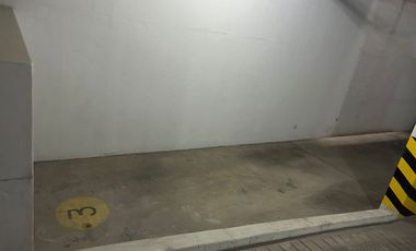 Alquiler cocheras paralelas con techo en Valle Hermoso Oeste  CHACARILLA SURCO