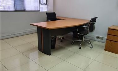 Oficinas en Amplio Piso Amoblado y Equipado Teatinos