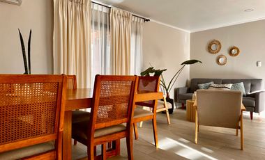 CASA EN ARRIENDO - LAS MERCEDES - REQUÍNOA