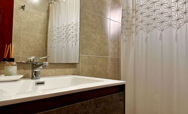 CASA EN ARRIENDO - LAS MERCEDES - REQUÍNOA