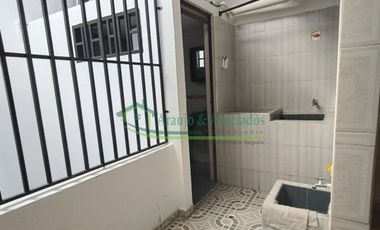 EN GIRARDOT - CUNDINAMARCA- BARRIO KENNEDY VENDEMOS CASA DE DOS PISOS CON 4 APTOS INDEPENDIETES.