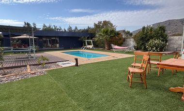 HERMOSA CASA CONDOMINIO LAS MERCEDES, MACHALÍ