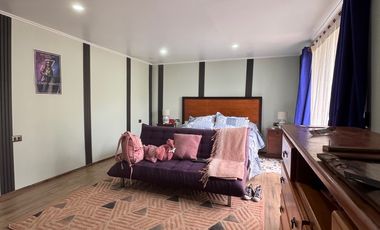 HERMOSA CASA CONDOMINIO LAS MERCEDES, MACHALÍ