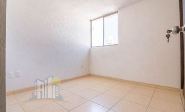 Casa en venta en Treboles Frente A Parque Hab en planta Baja y Baño completo