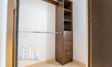 Casa en venta en Treboles Frente A Parque Hab en planta Baja y Baño completo