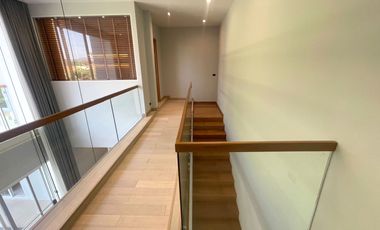 Modern Minimalist Pool Villa in Hang Dong, Chiang Mai