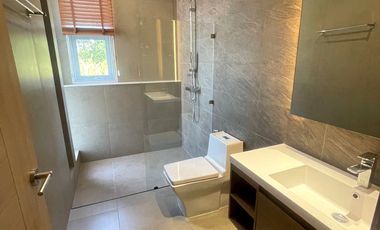 Modern Minimalist Pool Villa in Hang Dong, Chiang Mai