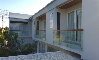 Modern Minimalist Pool Villa in Hang Dong, Chiang Mai