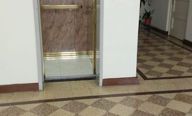 OFICINA AMPLIA EN VENTA - EXCELENTE UBICACION!!!