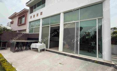 CASA EN VENTA SOLARES, Coto 5