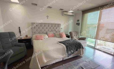 CASA EN VENTA SOLARES, Coto 5