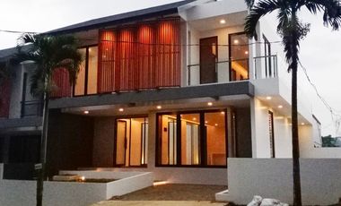 HUNIAN MEWAH EXCLUSIVE NYAMAN SEJUK DAGO BANDUNG UTARA.
