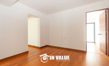 DPTO EN 1ER PISO EN CHACARILLA  FRENTE A PARQUE /  TERRAZAS