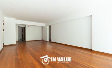 DPTO EN 1ER PISO EN CHACARILLA  FRENTE A PARQUE /  TERRAZAS