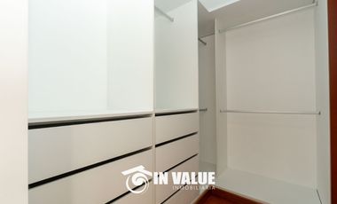 DPTO EN 1ER PISO EN CHACARILLA  FRENTE A PARQUE /  TERRAZAS