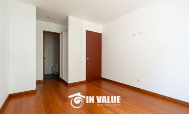 DPTO EN 1ER PISO EN CHACARILLA  FRENTE A PARQUE /  TERRAZAS