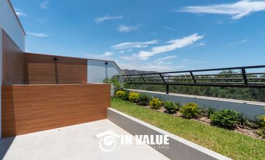 DÚPLEX CON 5 DORMITORIOS / CHACARILLA / ESTRENO