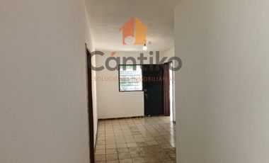 Amplia y bonita casa con gran terreno en Burócratas, Colima.