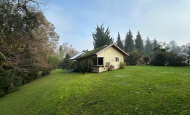 Se vende parcela con casa en condominio Miraflores, Valdivia