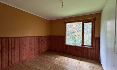 Se vende parcela con casa en condominio Miraflores, Valdivia