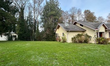 Se vende parcela con casa en condominio Miraflores, Valdivia