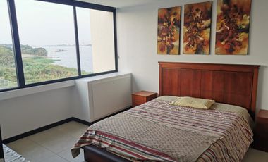 EN ALQUILER SUITE EN BELLINI PTO SANTA ANA