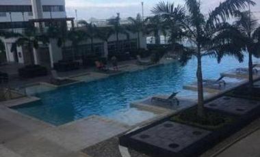 EN ALQUILER SUITE EN BELLINI PTO SANTA ANA