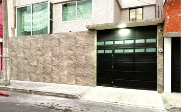 CASA EN COYOACAN EXCELENTE UBICACIÓN
