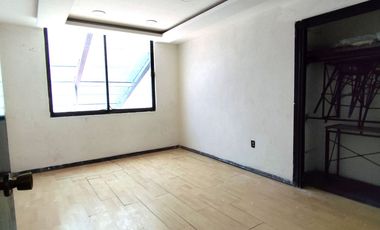CASA EN COYOACAN EXCELENTE UBICACIÓN