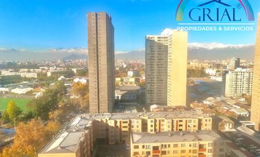 Amplio Dpto en Estacion Central