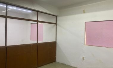RENTA LOCAL PARA OFICINAS EN ZONA CENTRO PLANTA BAJA