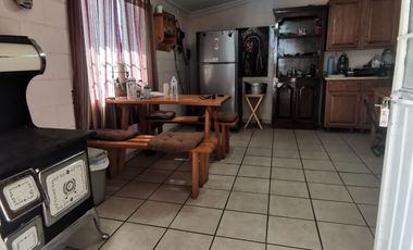 HUERTA CON CASA DE CAMPO CON ARBOLES DE ORNATO Y FRUTALES EN SACRAMENTO