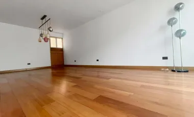 Departamento de Lujo C/vista Lateral a Parque Melitón Porras, 2 Cocheras