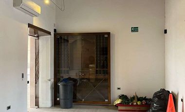 OFERTA LIMITADA CASA ANTIGUA REMODELADA ZONA CENTRO IDEAL RESTAURANTE SALON EVENTOS CONSULTORIOS, PRECIO ABAJO VALOR AVALUO